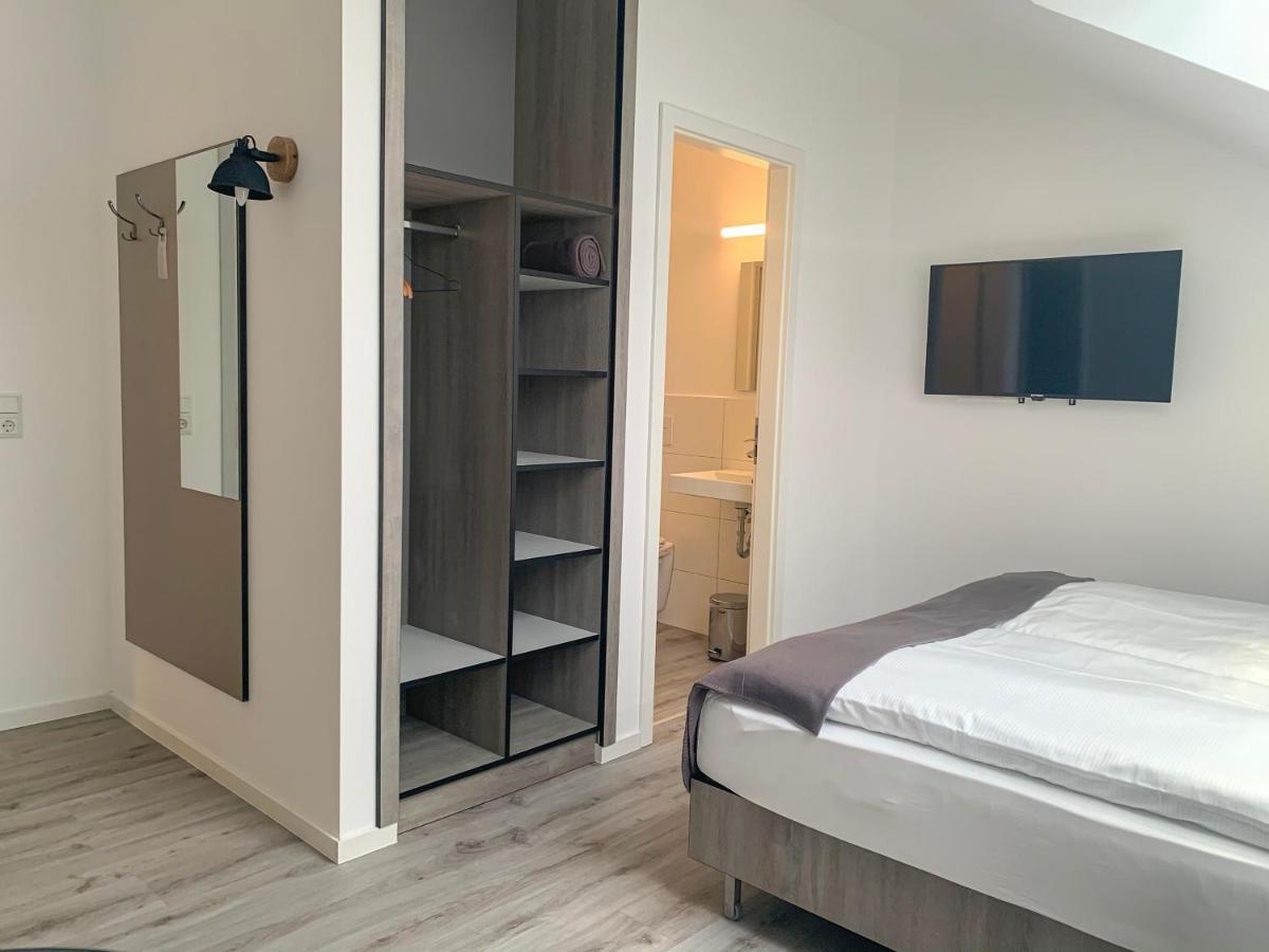 Prima Inn Unterkunft Direkt Ueber Der "Bar Am Minimax" Neuruppin Luaran gambar